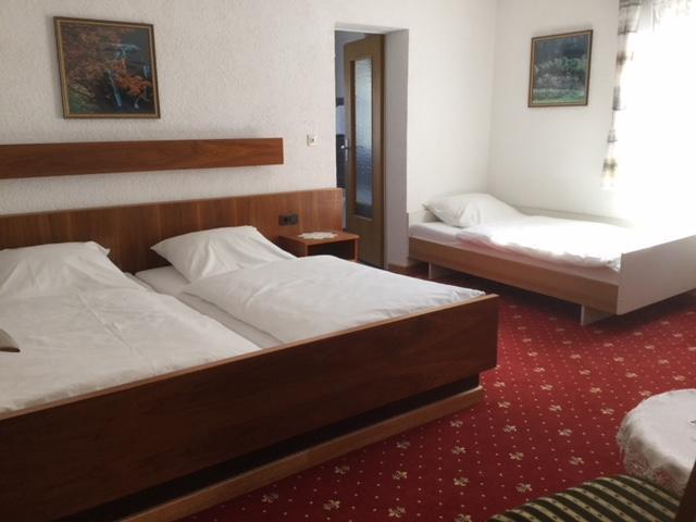 Hotel Cafe Post Рюдесхайм-на-Рейне Экстерьер фото